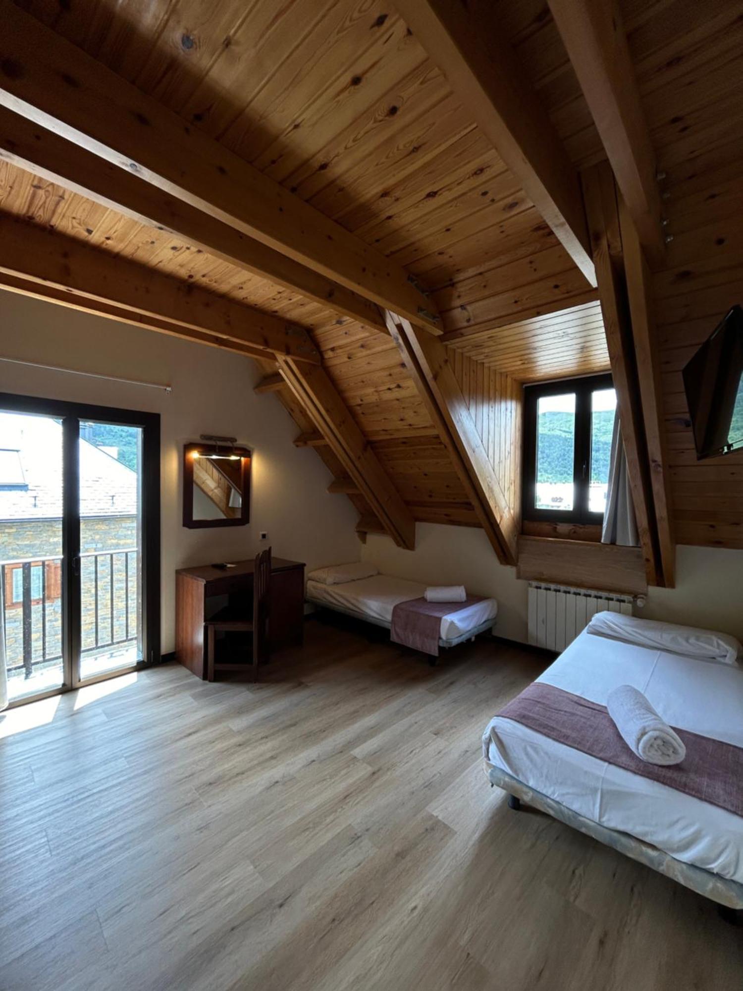 Hotel Romanic Estación 外观 照片